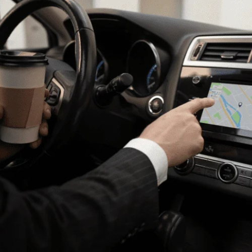 Why Choose Express Courier Cars for Your Airport Taxi Luton?
